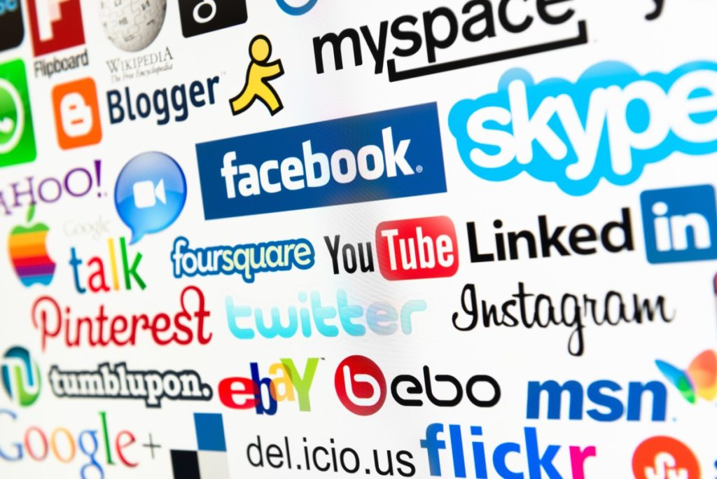 „Foursquare“ ką tik atleido 105 darbuotojus