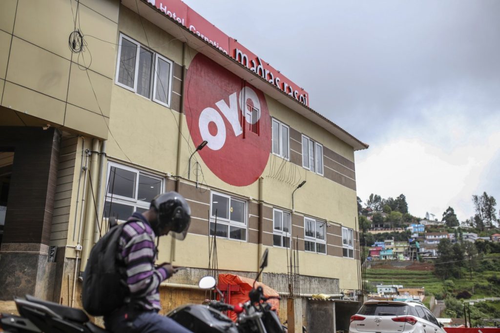 „Oyo“, kažkada įvertinta 10 milijardų dolerių, antrą kartą atideda IPO planus