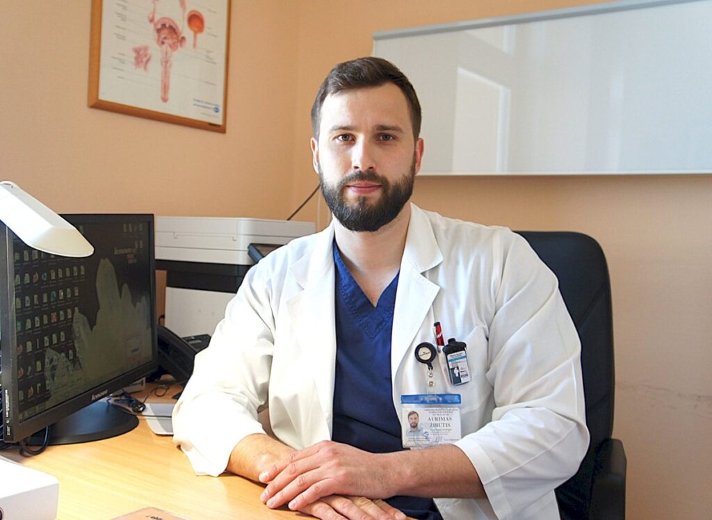 Sėklidžių vėžį vyrai gali aptikti ir patys