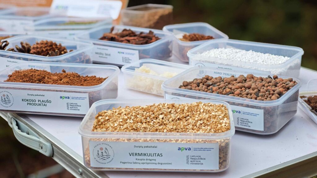 Praktiški patarimai, kaip mažinti durpių naudojimą savo sode