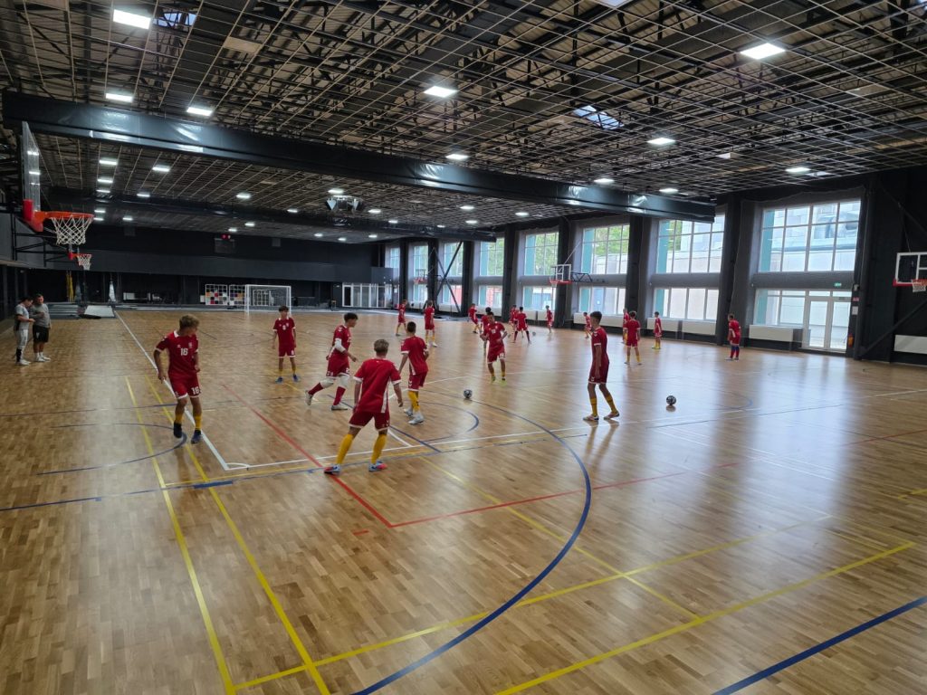 Vaikinų U15 futsal rinktinė sužais dvejas draugiškas rungtynes Kaune