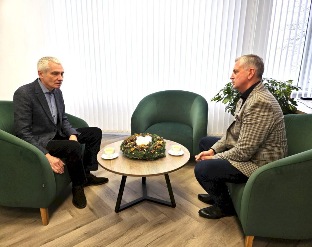 Rokiškio ligoninė paslaugų nestabdo ir neplanuoja to daryti