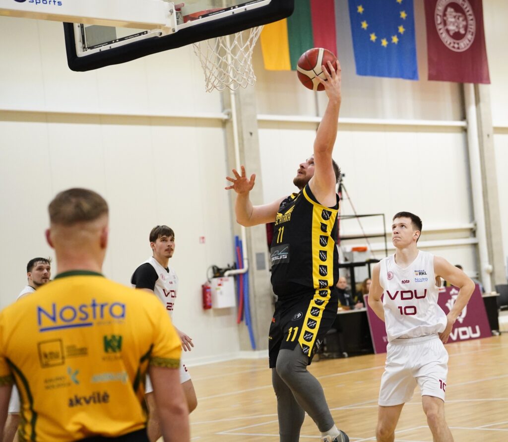 Kazlų Rūdos SC „Ataka-Danilus“ išlipo iš 33 taškų deficito ir nuskandino Raseinių „Raseinius“