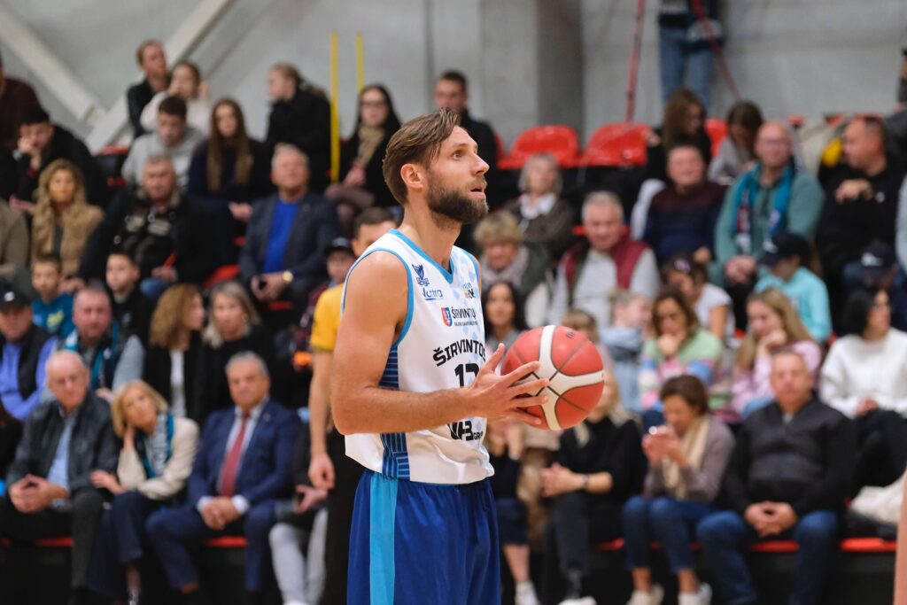 Širvintose – dar vienas signalas lyderiams: „UHB-Group“ palaužė svyruojančius Gargždus