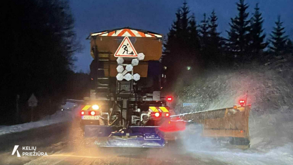 AB „Kelių priežiūra“ ruošiasi galimoms orų permainoms