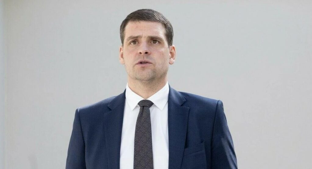 VRK ir VTEK tiria R. Žemaitaičio automobilio nuomą savo partijai Remigijus Žemaitaitis