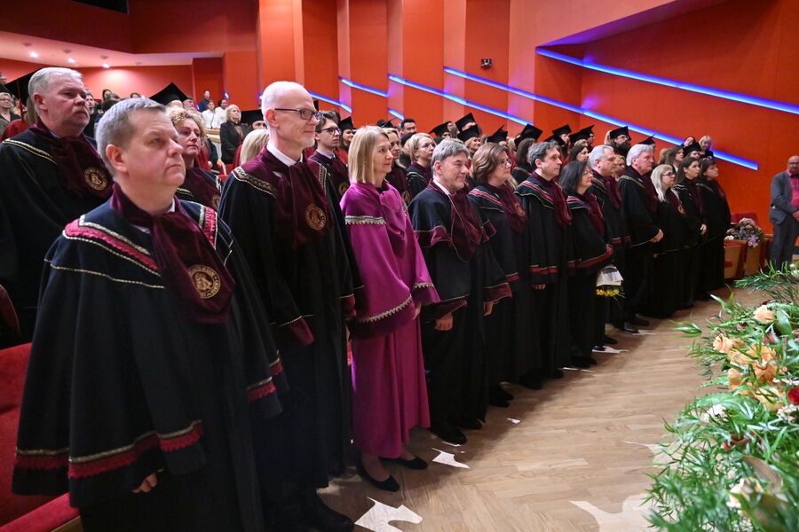 VDU iškilmingai paminėjo Vasario 16-ąją ir universiteto įkūrimo dieną