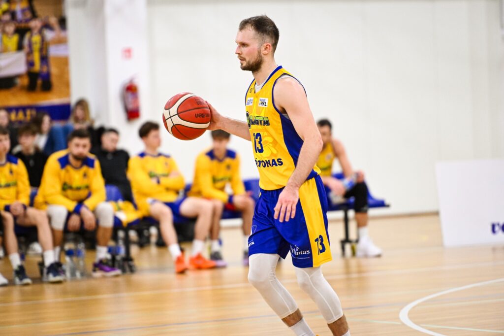 RKL A divizione Birštono „Milasta“ minimalia persvara palaužė Akmenės raj. sporto centrą
