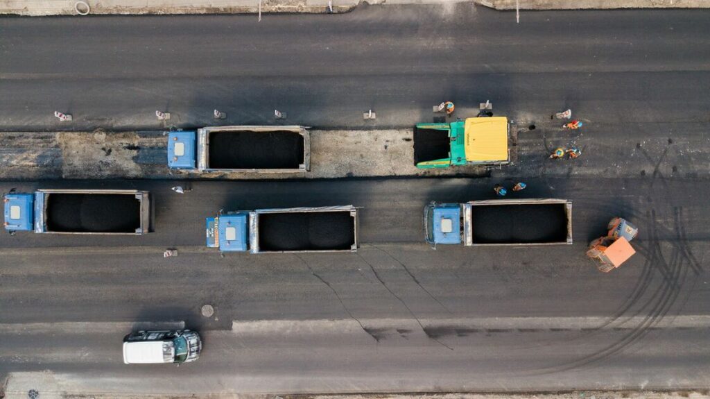 Kaune prasideda gatvių tvarkymo sezonas: planuojamas viaduko atidarymas ir transporto mazgo statybos