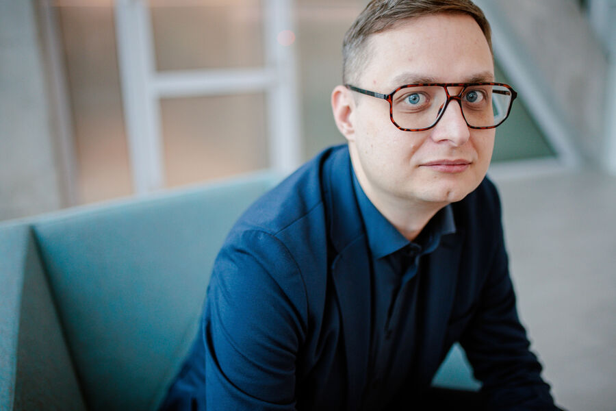 Dirbtinis intelektas vis dažniau pasitelkiamas finansiniam sukčiavimui