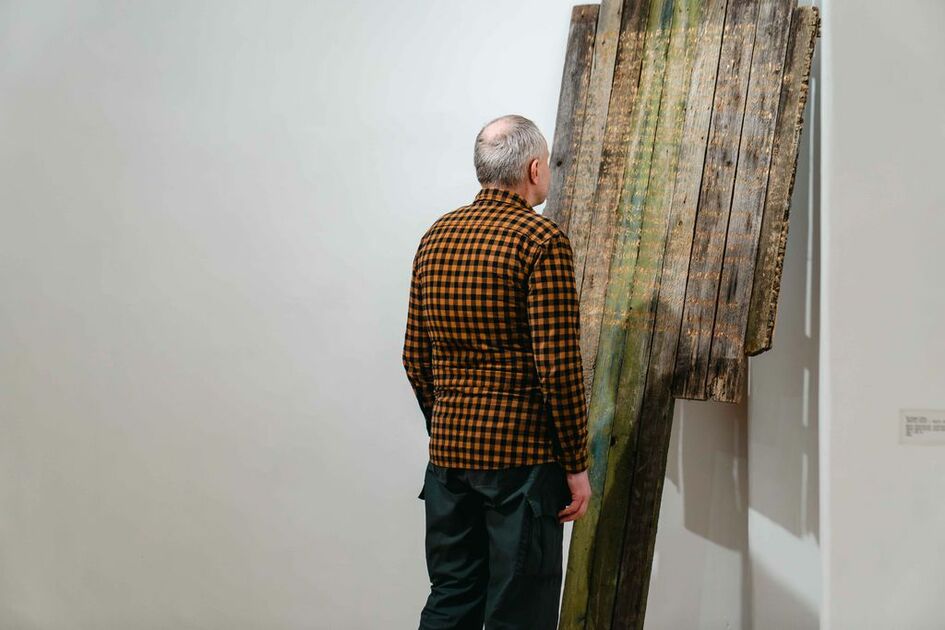 Kauno menininkų namuose – paroda „Kas lieka delne“