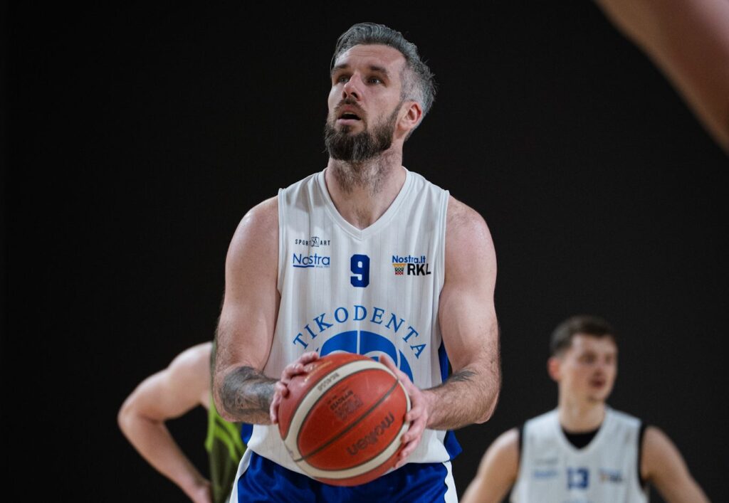 Prienų „Tikodenta“ namuose palaužė Šilalės „Lūšį“