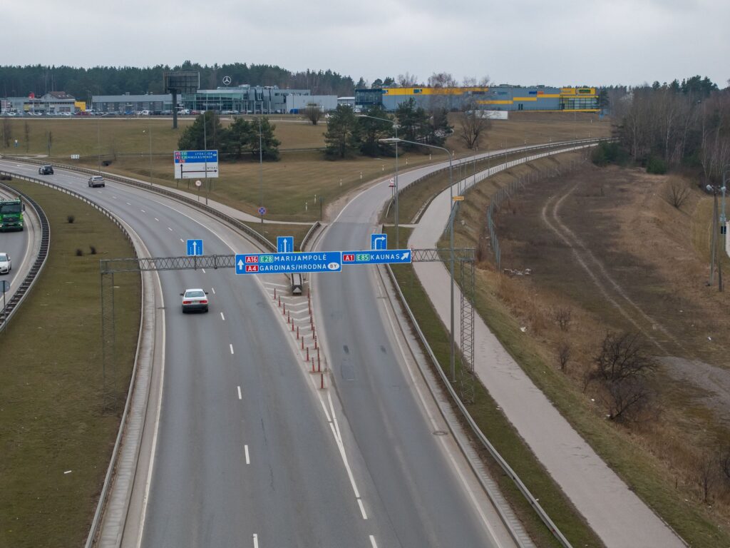 Pradedama Gariūnų viaduko rekonstrukcija automagistralėje A1