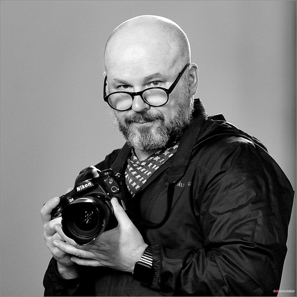 Būtiniausi priedai: fotografas Vladas Dobrovolskis apie tai, kas privalo būti kiekvieno fotografo kuprinėje